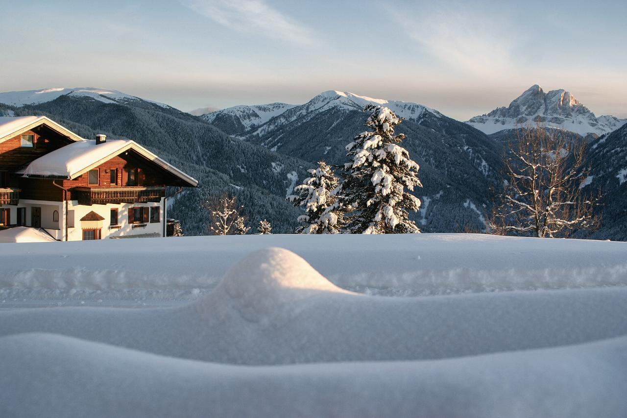 Herol - My Mountain Retreat ลูซอน ภายนอก รูปภาพ
